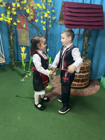 Седянка - ДГ Славейче - Широко поле